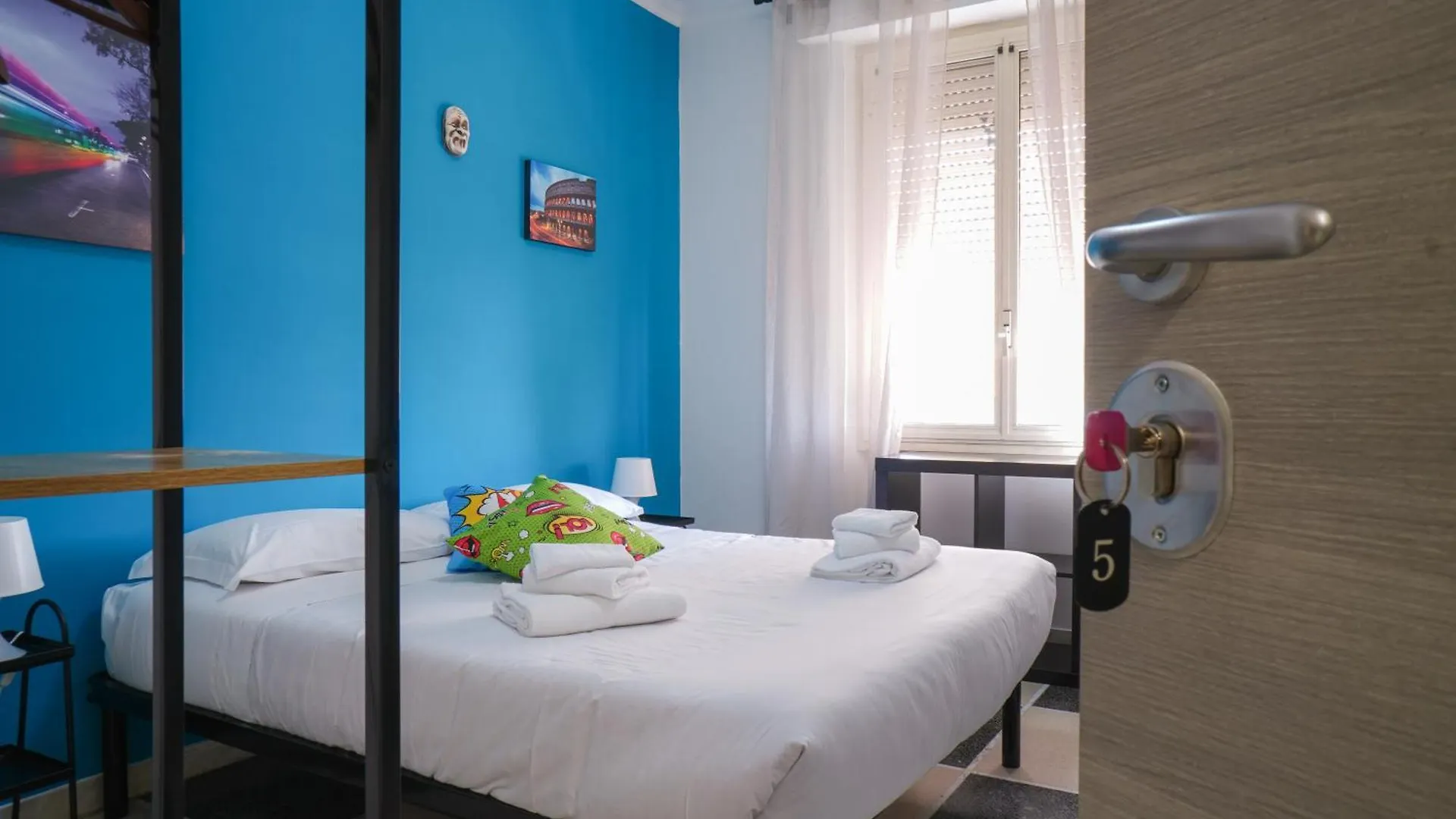 The Room Of Colours Rome